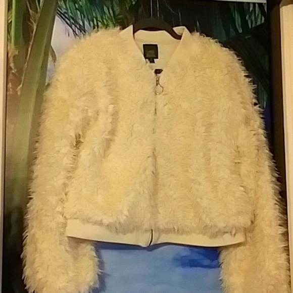 Wild Fable furry jacket - Picture 1 of 11